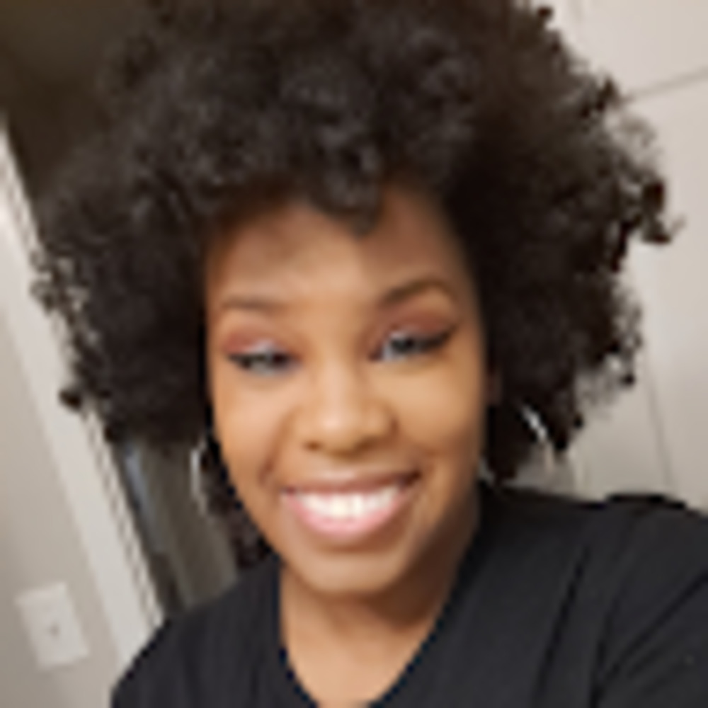 Meet your Posher, Kimberly